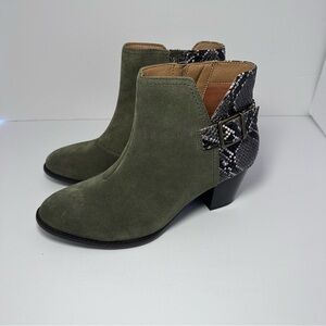 Vionic Naomi Ankle Boot in Green Suede with Snake Skin Print Back